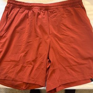 Lululemon 7” pace breaker LL